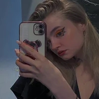 F_oxxy's Profile Pic