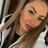 BeLlaRiinaa's Profile Pic