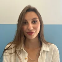 LoraTops's Profile Pic