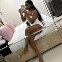 IsabellaBromsS Gambar Avatar