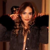emma_colucci's Avatar Pic