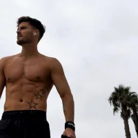 תמונת פרופיל של YourDesire88