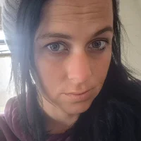 ladybugie's Profile Pic