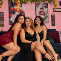 lesbiancuple Adlı Modelin Avatarı