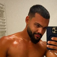 shanleemaster's Profile Pic