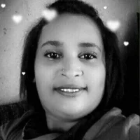 Sinfulindian Φωτ, Προφίλ