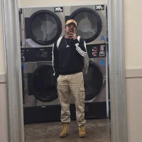 Pacheco_6915's Avatar Pic