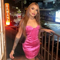 lais8496's Profile Pic