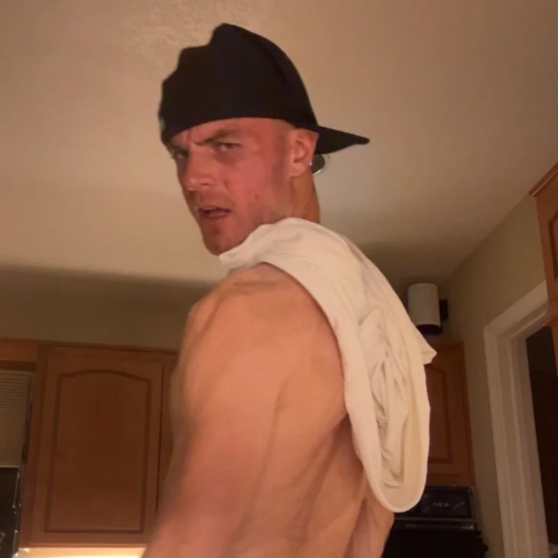JustAGuy97 profile photo