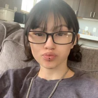 xoe303's Profile Pic