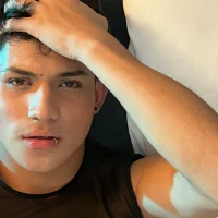 Diamoon_Hot1's Profile Pic