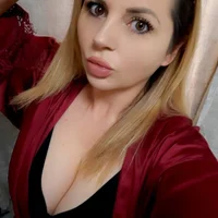 erikaerika's Avatar Pic