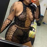 ailyn_cash live webcam