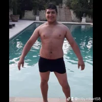 Robertribi's Profile Pic