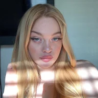 imolivia's Profile Pic