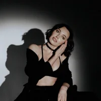 EllaBlackCharm এর প্রোফাইল ছবি