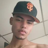 boy_hott01's Profile Pic