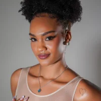 BrunettJhalen2s profilbillede