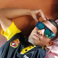Micha321's Profile Pic