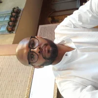 Luciano003's Profile Pic