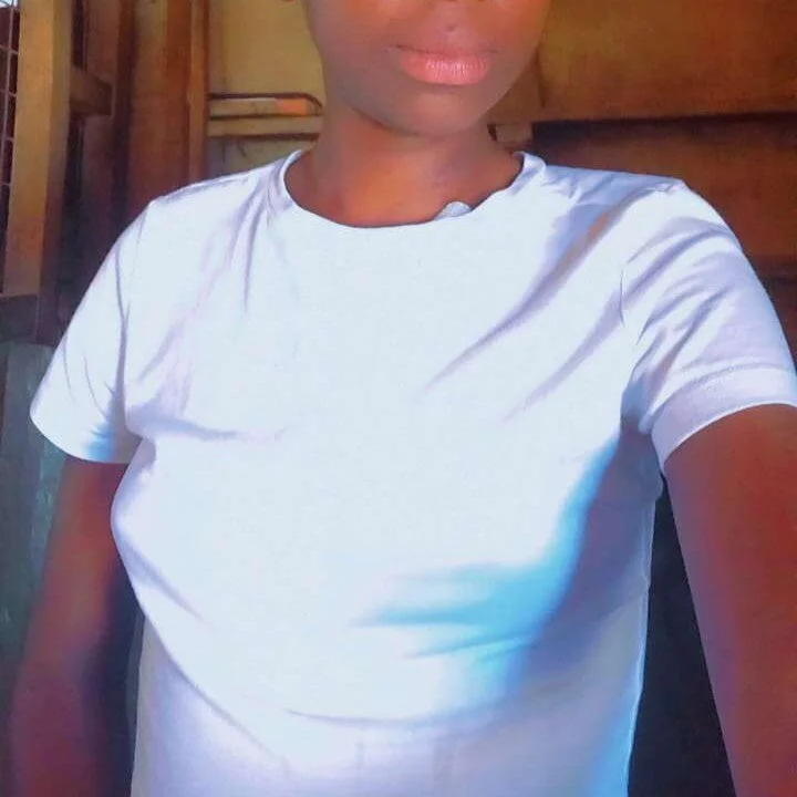 Prettyvickie002