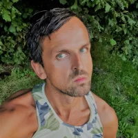 Slutboyben's Avatar Photo