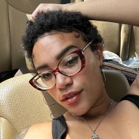 Rain_Nicole's Profile Pic