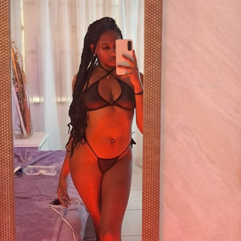 Queen_perla_ Stripchat profile image