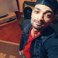 Jey8   এর প্রোফাইল ছবি