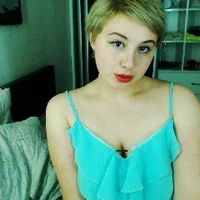 ameliaglenn's Profile Pic