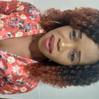 PetiteShaz's Profile Pic