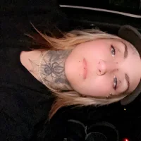 รูปโปรไฟล์ของ VioletVein