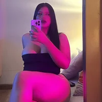 violetasienna's Profile Pic