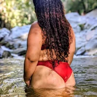 Bombom__hot