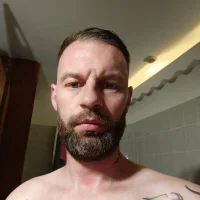 Manuel84100@xh Gambar Avatar