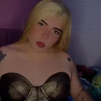 mia_shantal's Profile Pic