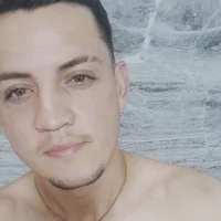 Elmonito18's Profile Pic