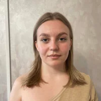 VaviaNovie's Profile Pic