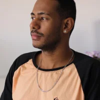 TomLopezz's Profile Pic