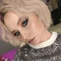 LynneFort's Profile Pic