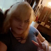 Mags96ArtBunny's Avatar Photo