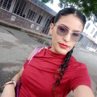 Nathalylatin28's Profile Pic
