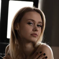 TaraSims's Profile Pic