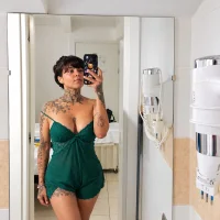 bellahot34's Avatar Pic