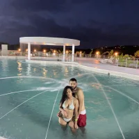 jamesandrachel's Profile Pic