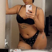 caramelhazel86 的个人资料图片
