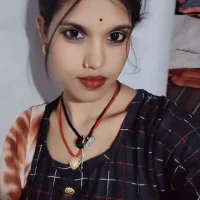 Hott_Surabhi