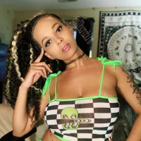 boobsandblunts's Profile Pic