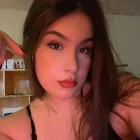 KatheOlson Adlı Modelin Avatarı