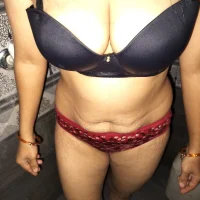 romababes93 webcam model